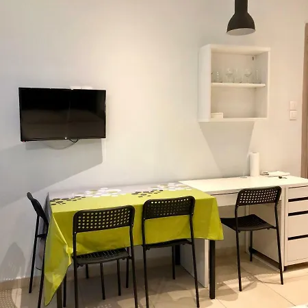 Perfect Location - Modern Studio * Thessaloniki