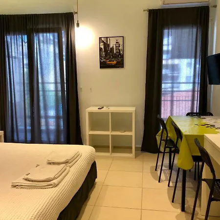 Perfect Location - Modern Studio Apartment Thessaloniki